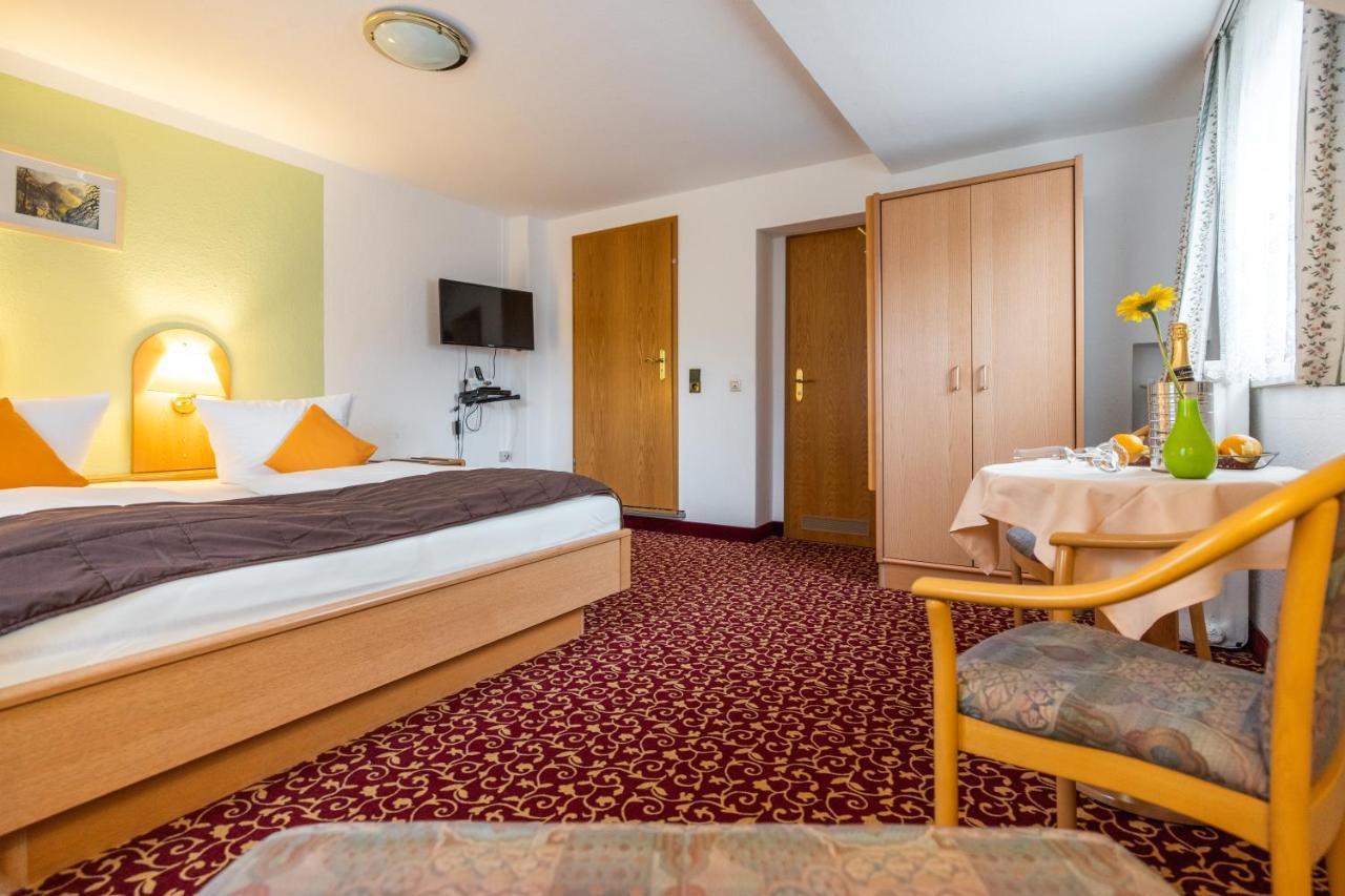 Pension & Cafe Abendroete Курорт-Ойбин Экстерьер фото